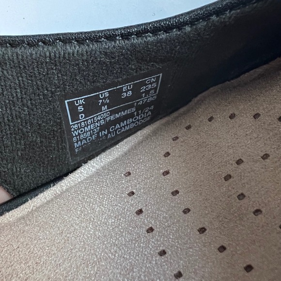 Clarks Marilyn Rose Black Leather Patent Cap Toe Slingback Block Heel Pumps 7.5M - Picture 9 of 11